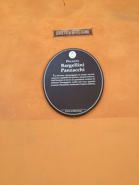 Palazzo Bargellini Panzacchi Apartments Болонья Экстерьер фото